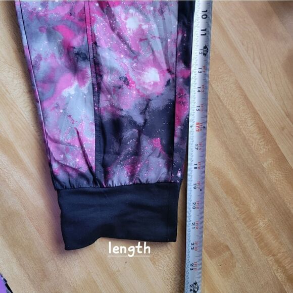 ,  98 DEGREES, Tie Dyed, (YLEG1) - Picture 3 of 10